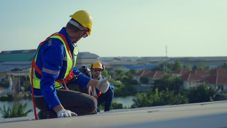 Best Tile Roofing Installation  in Manistee, MI